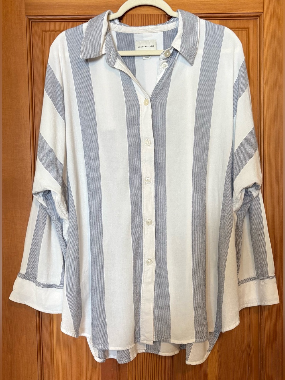 AE Oversized Striped Beach Shirt - Viscose/Linen Blend - White & Light Gray - M - Picture 11 of 13